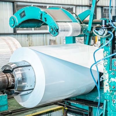 Legatura 3105 H24 Ral 9010 Bianco Colore Coil rivestito di alluminio per l'industria di fabbricazione Roller Shutter Door