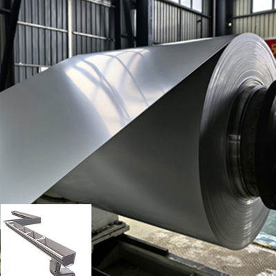 Legatura 3105 Ral 7035 Grigio Colore 26 Gauge 0,45mm Spessore 350mm Larghezza PE Pre-pintato bobina di alluminio per la produzione di grondaie di alluminio