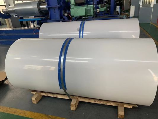 Aluminico ricoperto di alto lucido lamiera bianca PE rivestita larghezza 2600mm utilizzato in Automotive