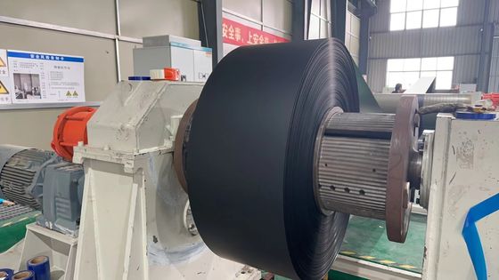 Foglio in alluminio rivestito a colori bianco / nero 9010 nella bobina 3105 H44 per grondaie di produzione o insuccesso