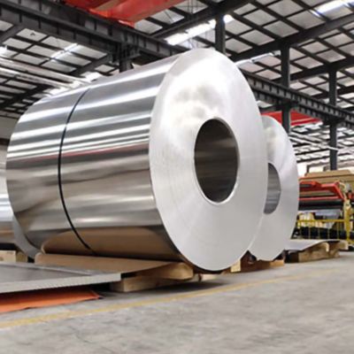 Leggia 8011 0,02 mm bobina di alluminio preverniciata per tubi di imballaggio per prodotti cosmetici